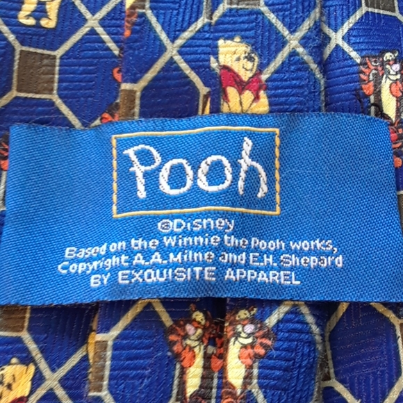 *POOH* WINNIE THE POOH NECKTIE 💙💛💙 - Picture 8 of 10